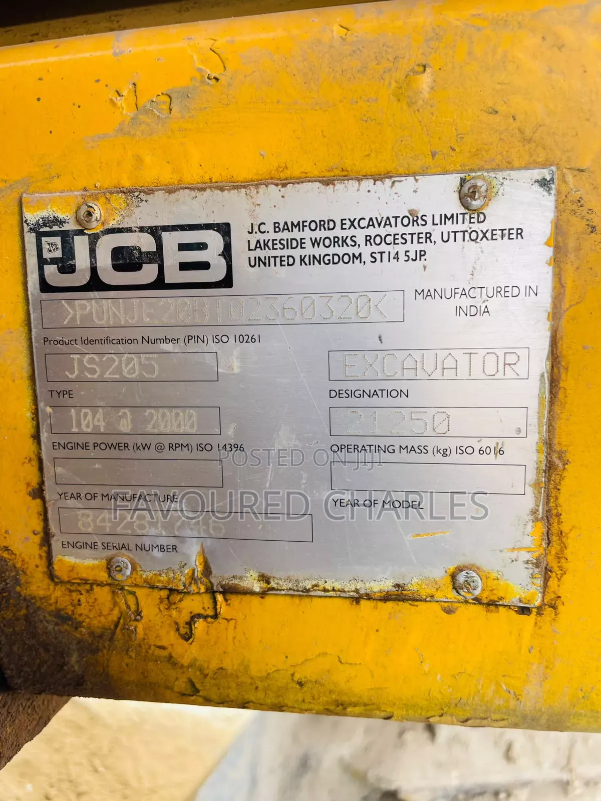 Excavator JS205