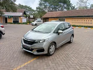 Honda Fit 2018 Silver
