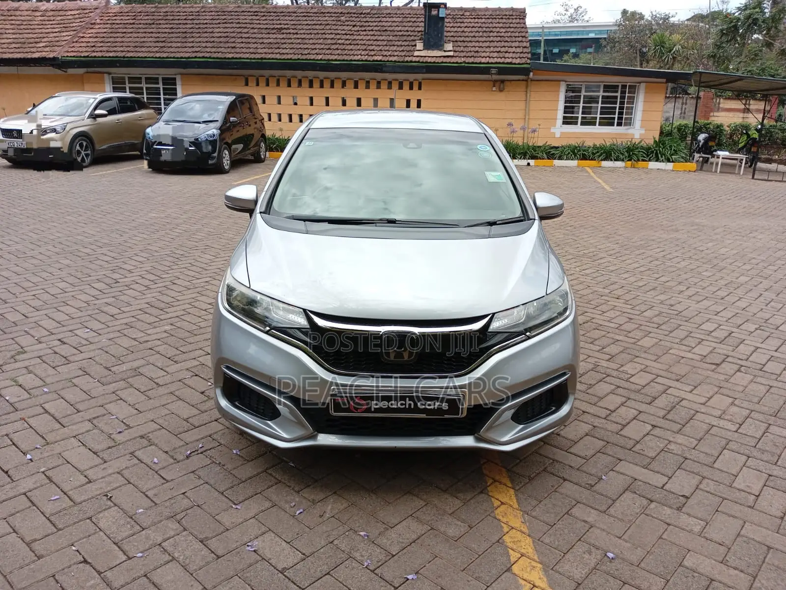 Honda Fit 2018 Silver