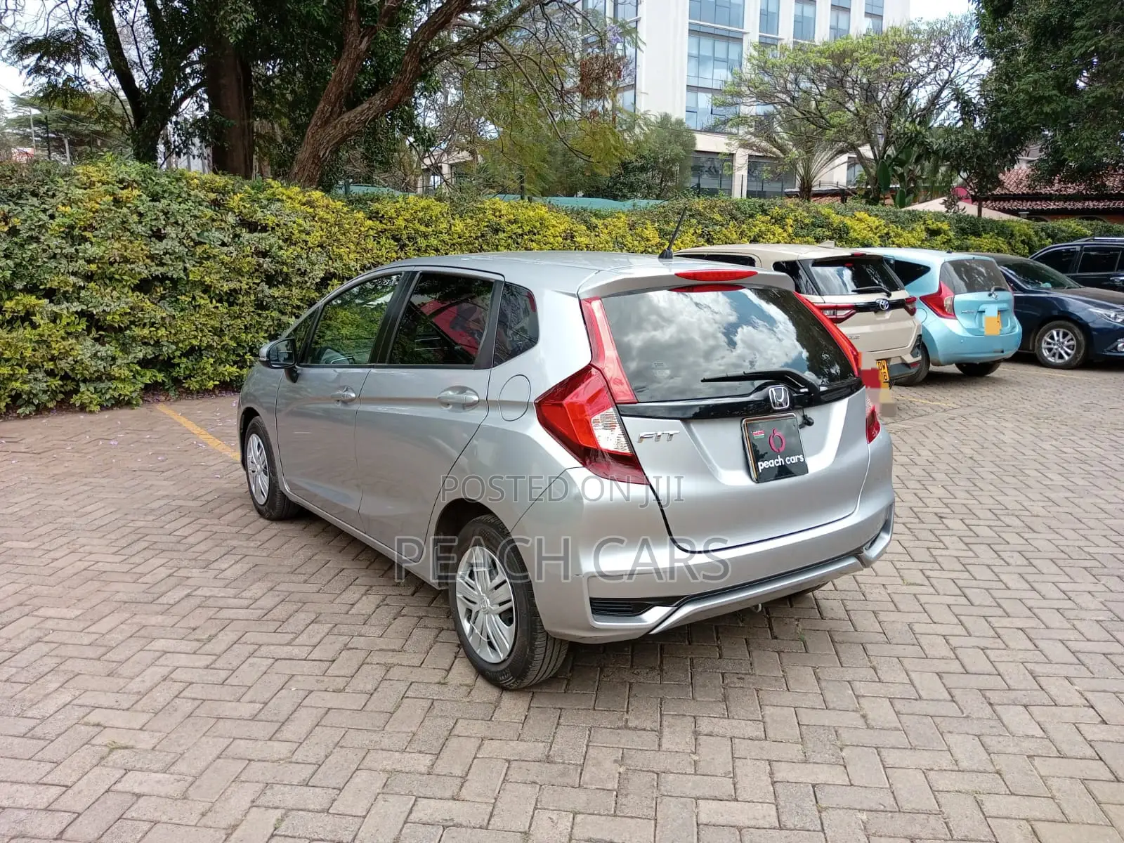 Honda Fit 2018 Silver