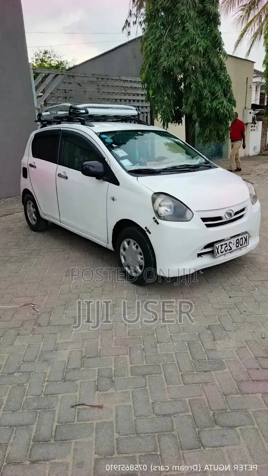 Daihatsu Mira 2013 White