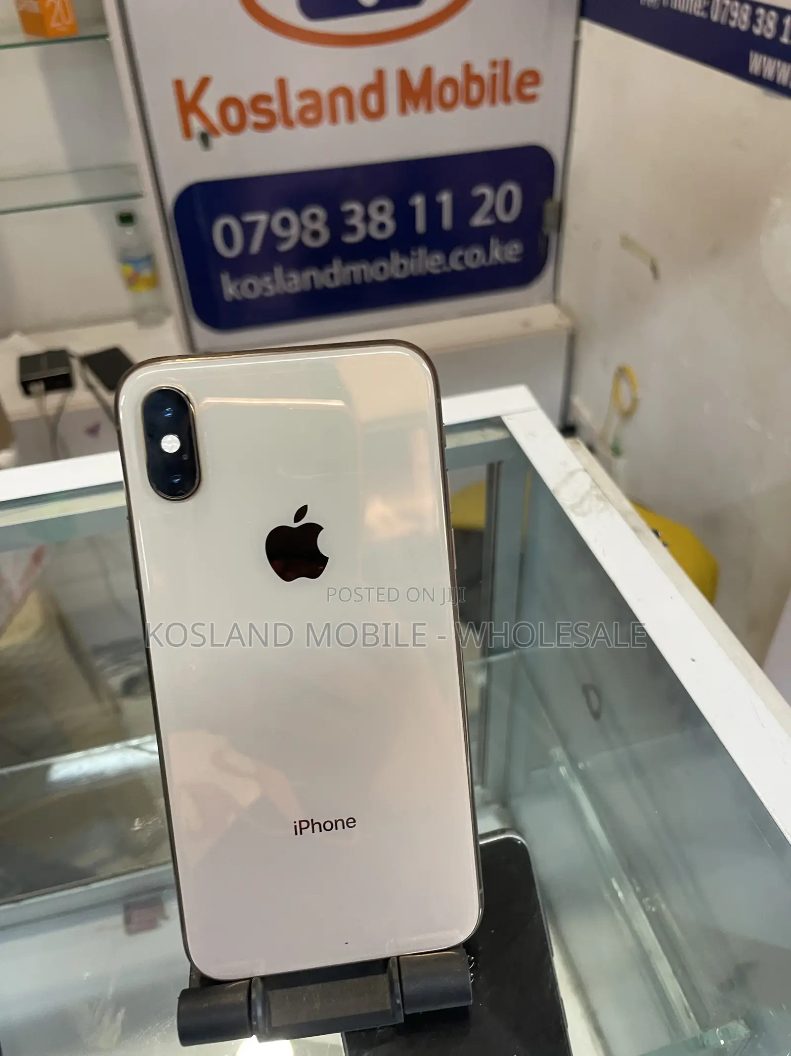 Apple iPhone XS 64 GB Gold
