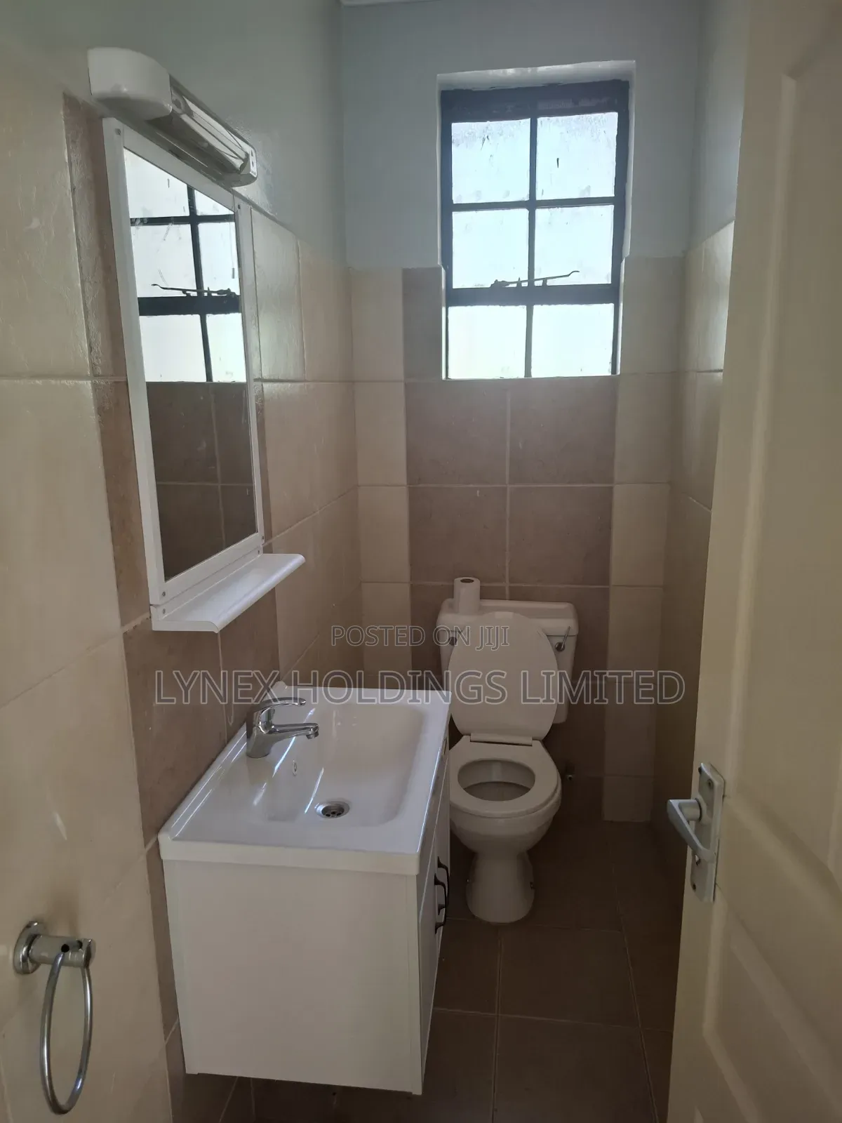 3bdrm Apartment in Lavington Pride, Valley Arcade for sale