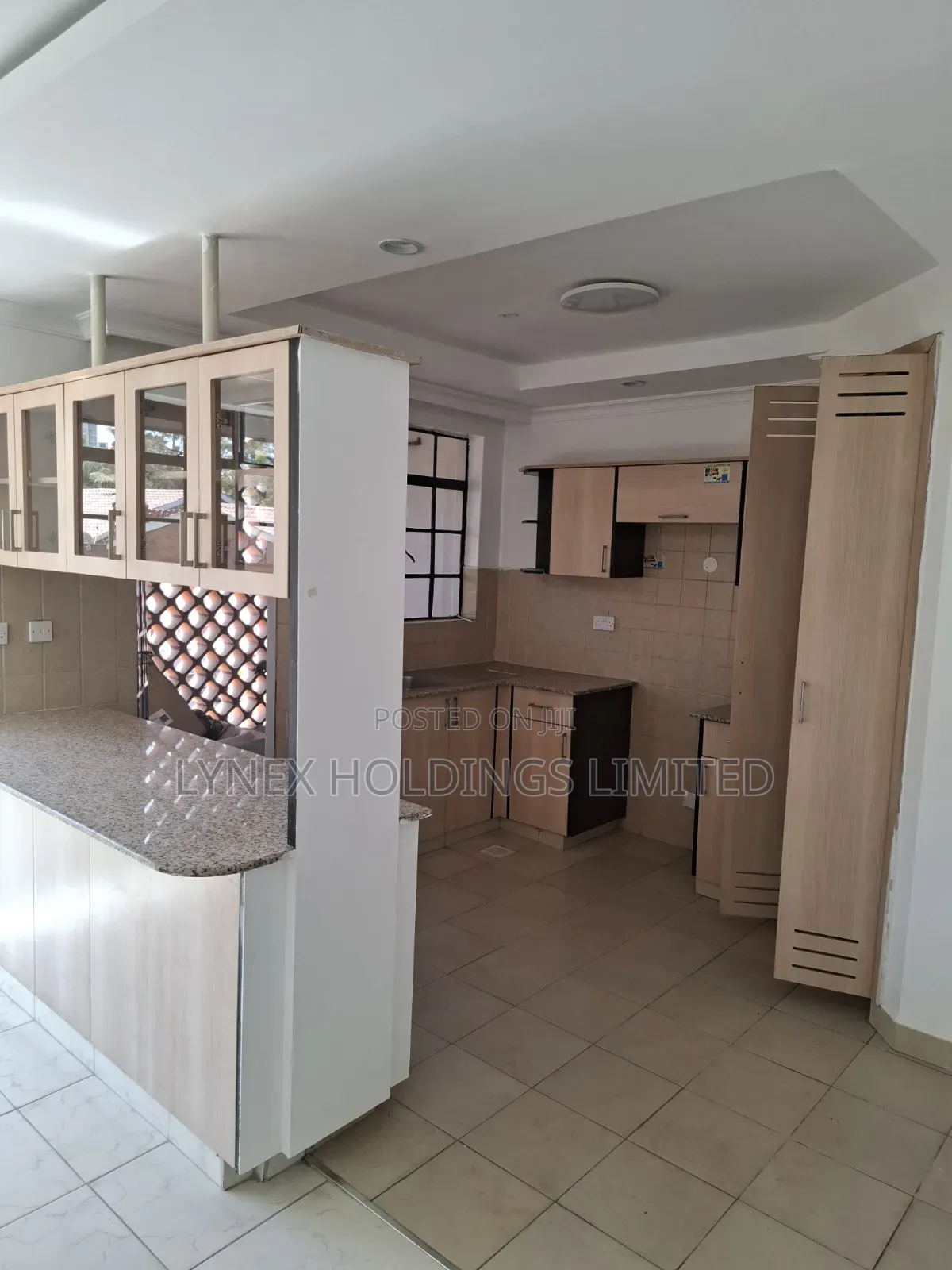 3bdrm Apartment in Lavington Pride, Valley Arcade for sale