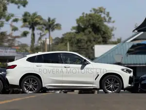 BMW X4 xDrive30i 2019 White