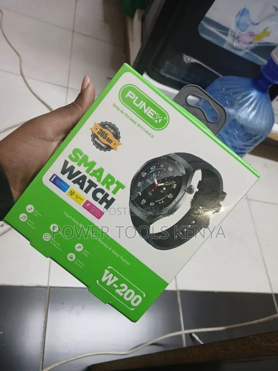 Punex W-200 Budget-Friendly Round Smart Watch