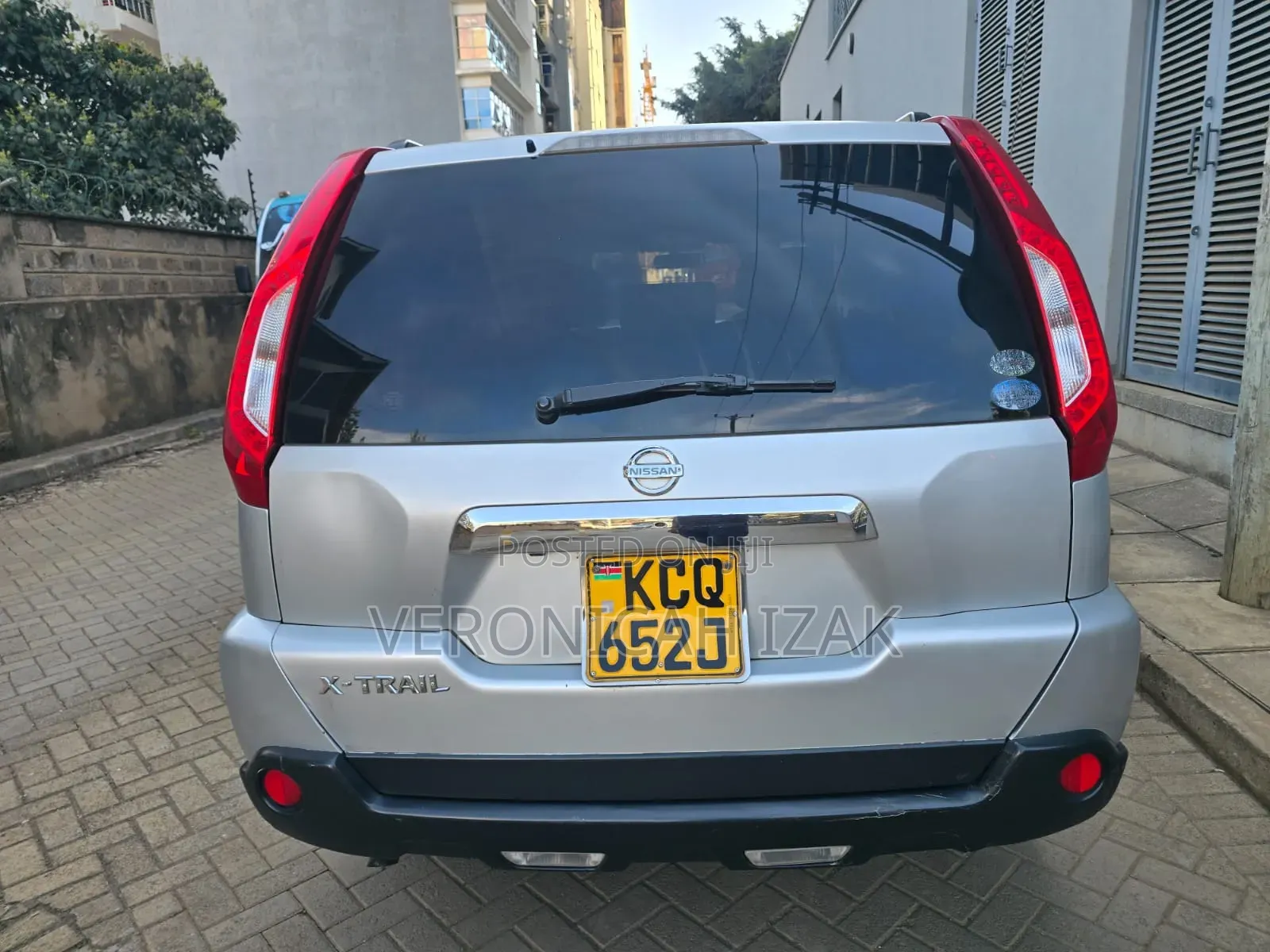 Nissan X-Trail 2010 Silver