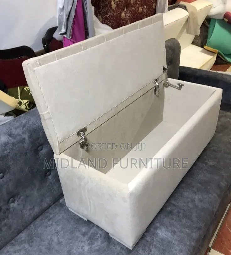 Modern Storage Ottoman / Storage Bench