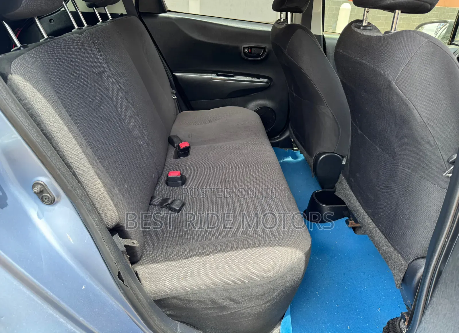 Toyota Vitz 2013 Blue