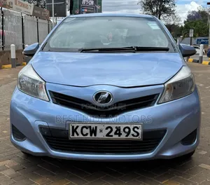 Toyota Vitz 2013 Blue