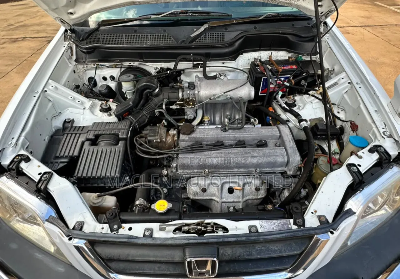 Honda CR-V 2000 White