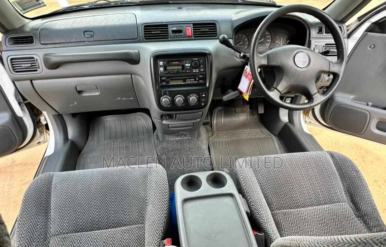 Honda CR-V 2000 White
