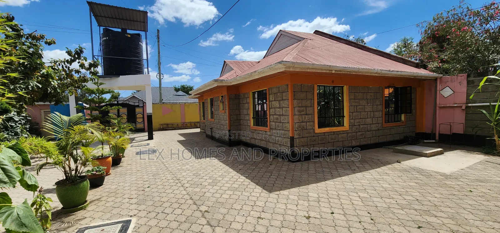 3bdrm Bungalow in NkaiMurunya for rent