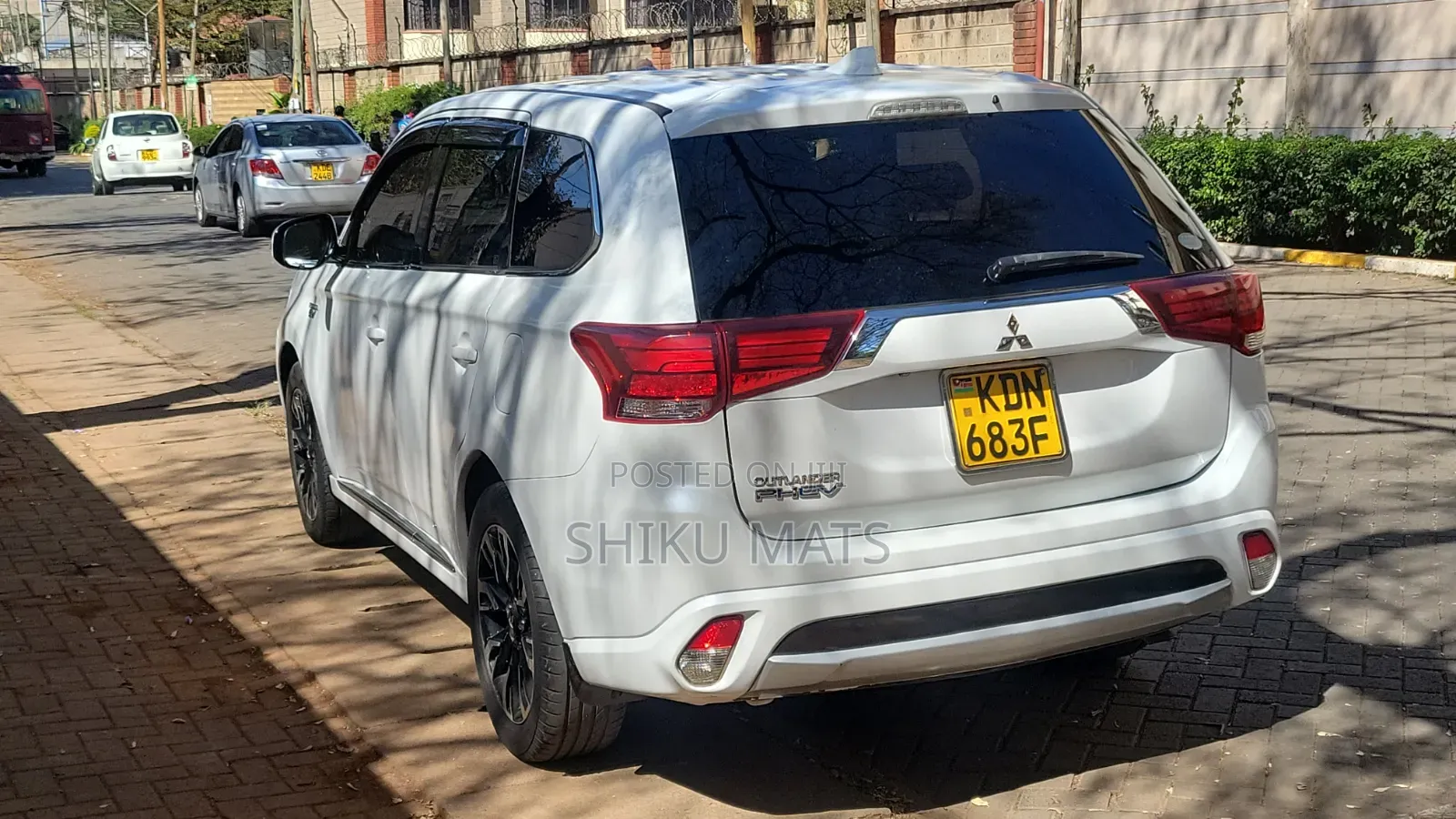 Mitsubishi Outlander 2018 White