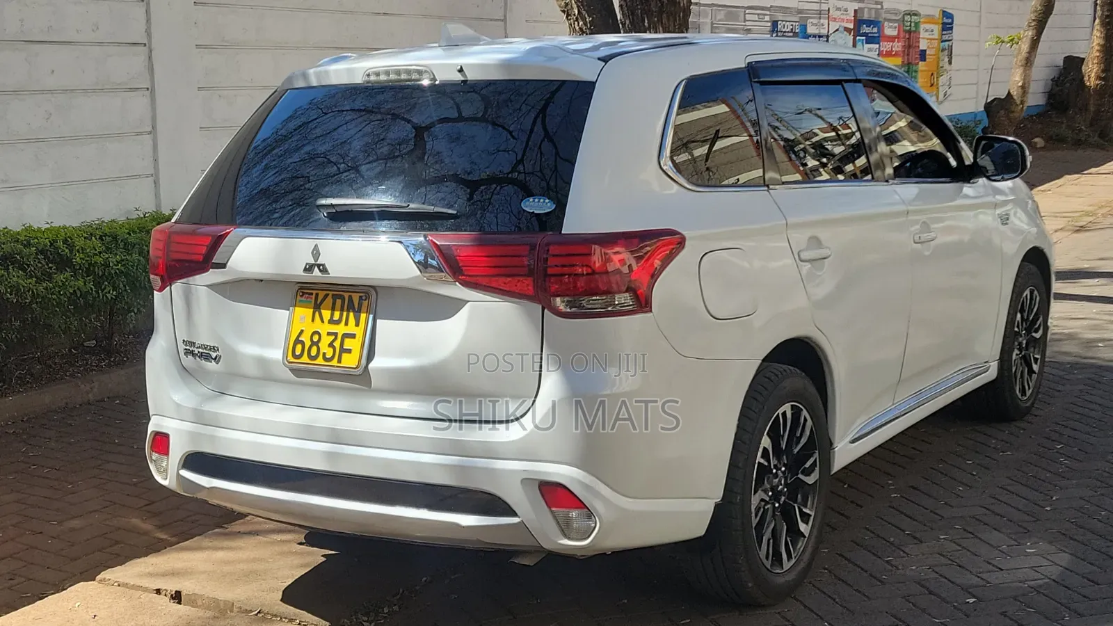 Mitsubishi Outlander 2018 White