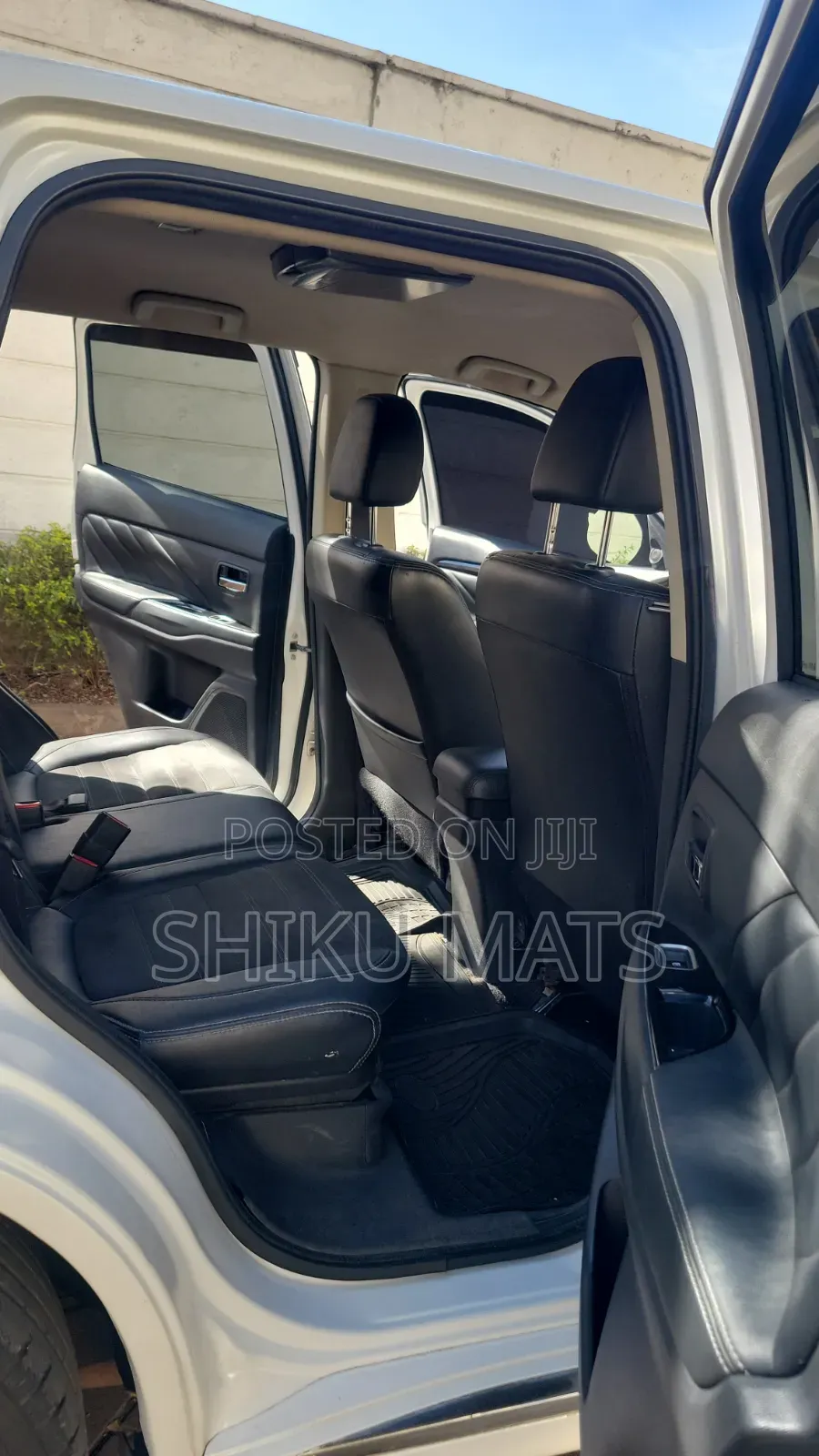 Mitsubishi Outlander 2018 White