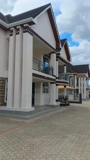 Furnished 4bdrm Townhouse/Terrace in Upper Elgon View for sale