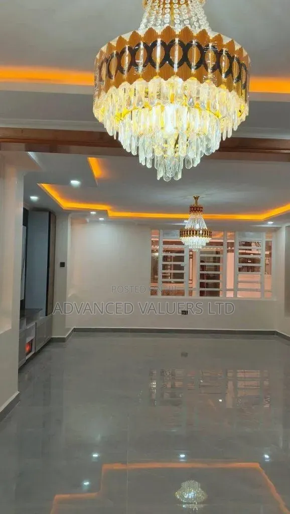 Furnished 4bdrm Townhouse/Terrace in Upper Elgon View for sale