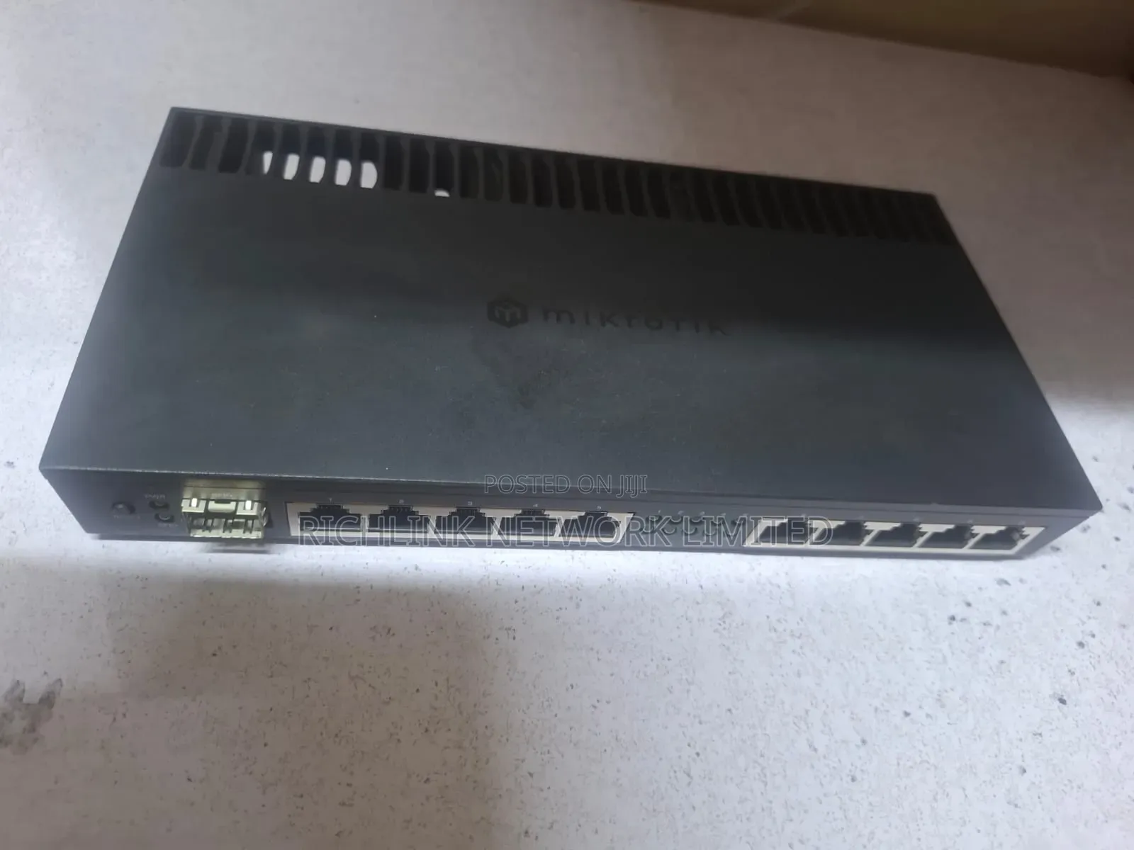 Mikrotik Rb4011