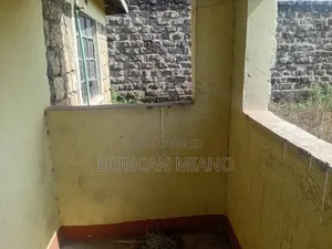 2bdrm Bungalow in Ndirangu Road, Kiserian for sale