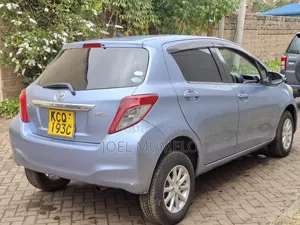 Toyota Vitz 2011 Blue