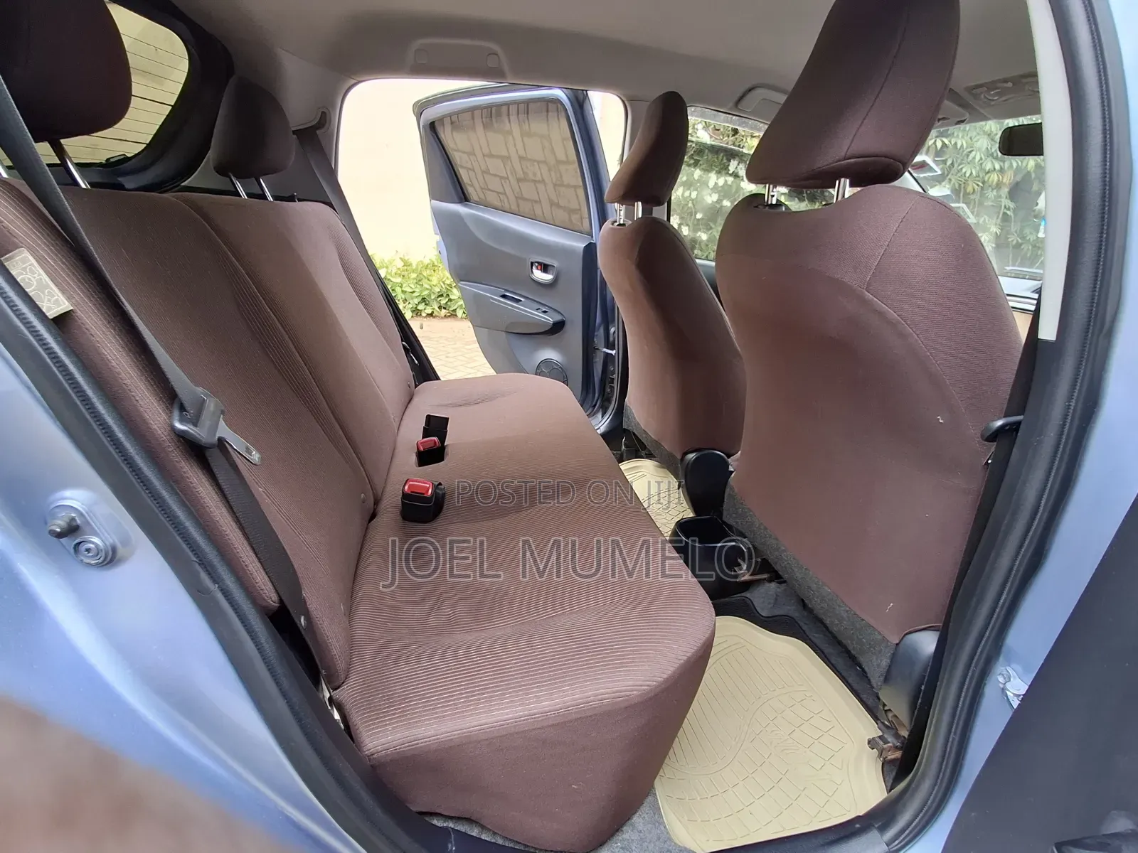 Toyota Vitz 2011 Blue
