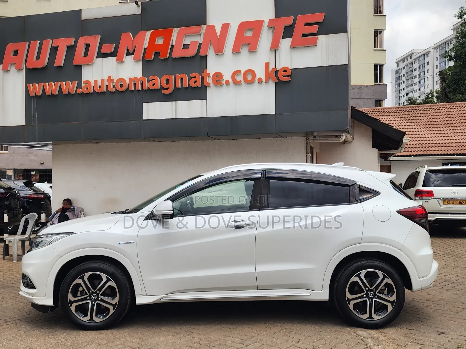 Honda Vezel 1.5 Hybrid 2WD 2019 White