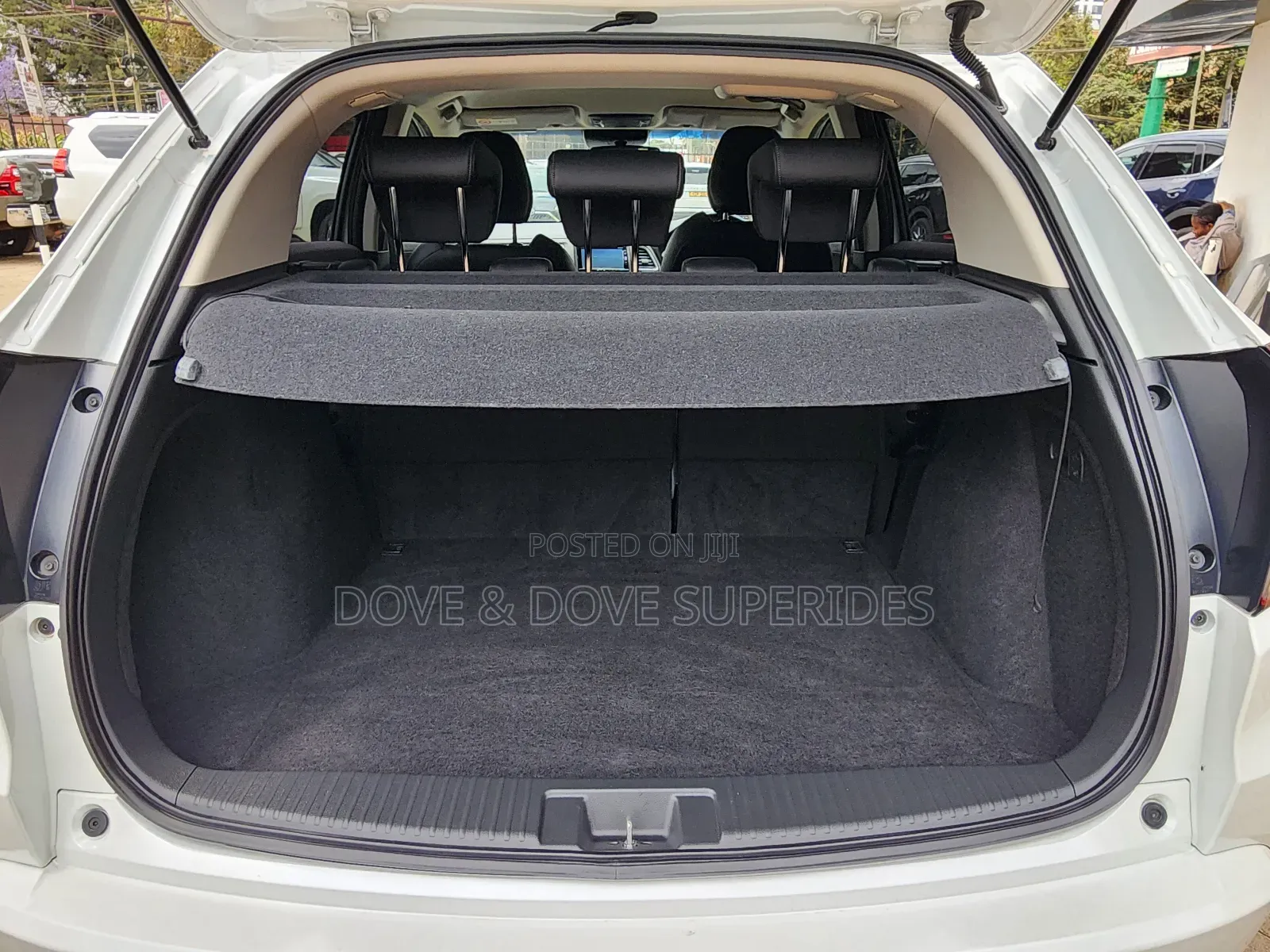 Honda Vezel 1.5 Hybrid 2WD 2019 White