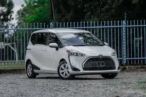 Toyota Sienta 1.5 FWD (6-seater) 2020 White