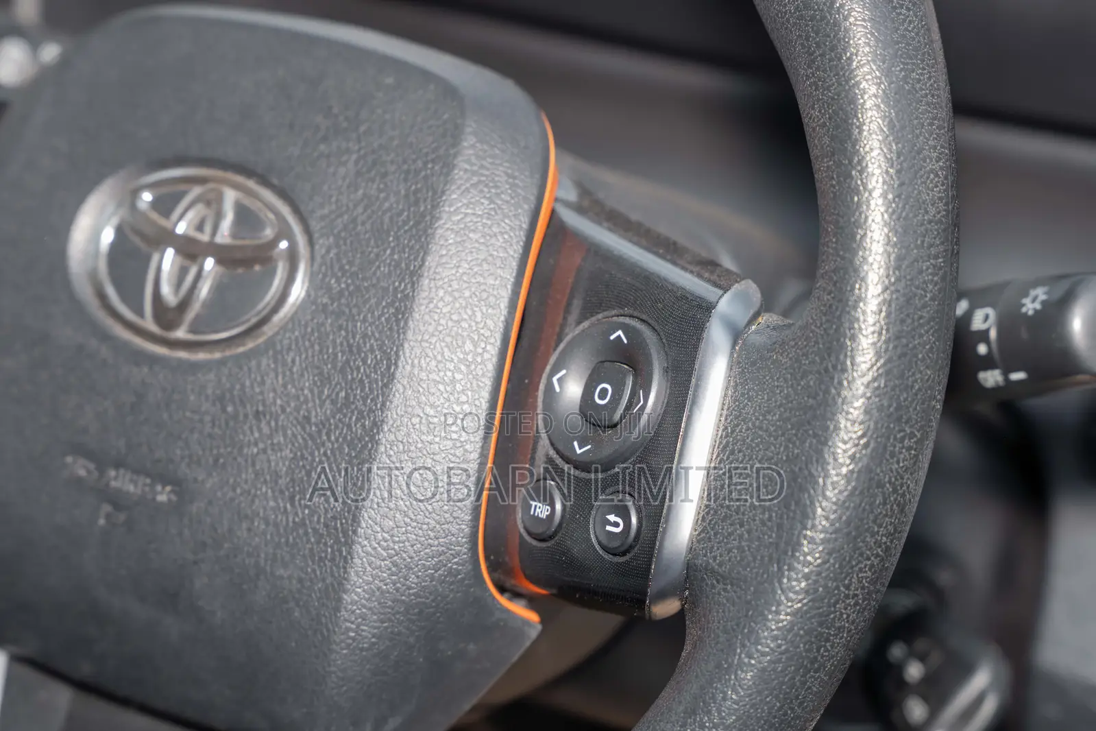 Toyota Sienta 1.5 FWD (6-seater) 2020 White