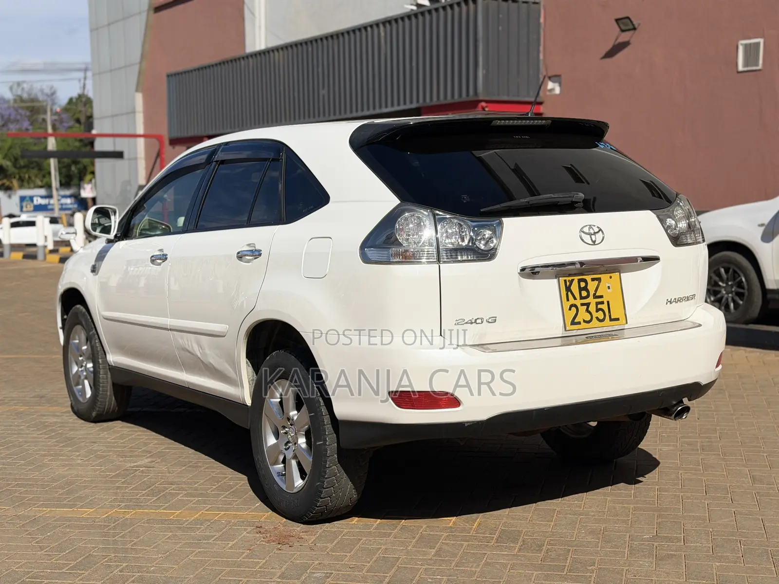 Toyota Harrier 240G 2007 White