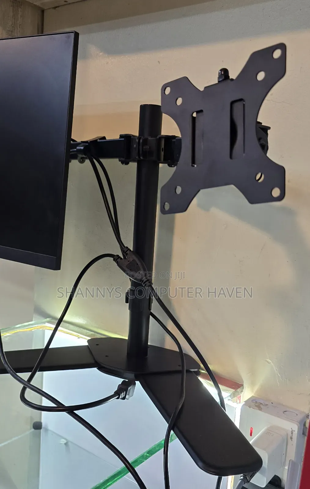 Premium Dualmonitorstand–freestanding|heightadjustable|twin Screnmount