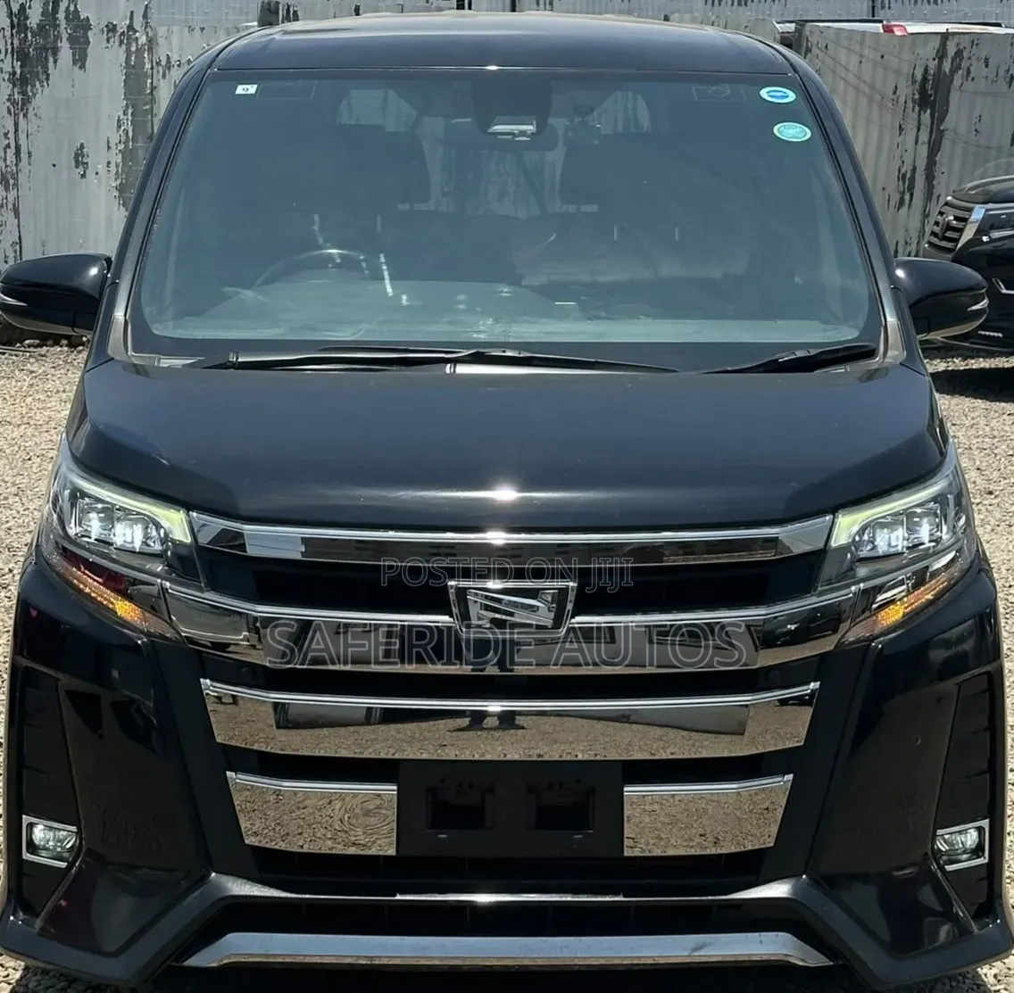 Toyota Noah 2.0 FWD (7 Seater) 2019 Black