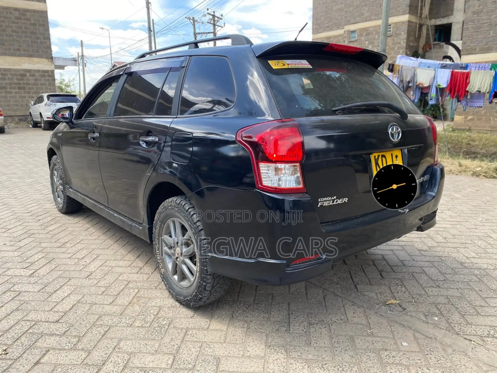 Toyota Corolla Fielder 1.5 Hybrid FWD 2014 Black