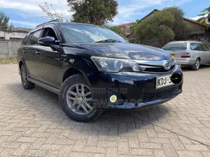 Toyota Corolla Fielder 1.5 Hybrid FWD 2014 Black