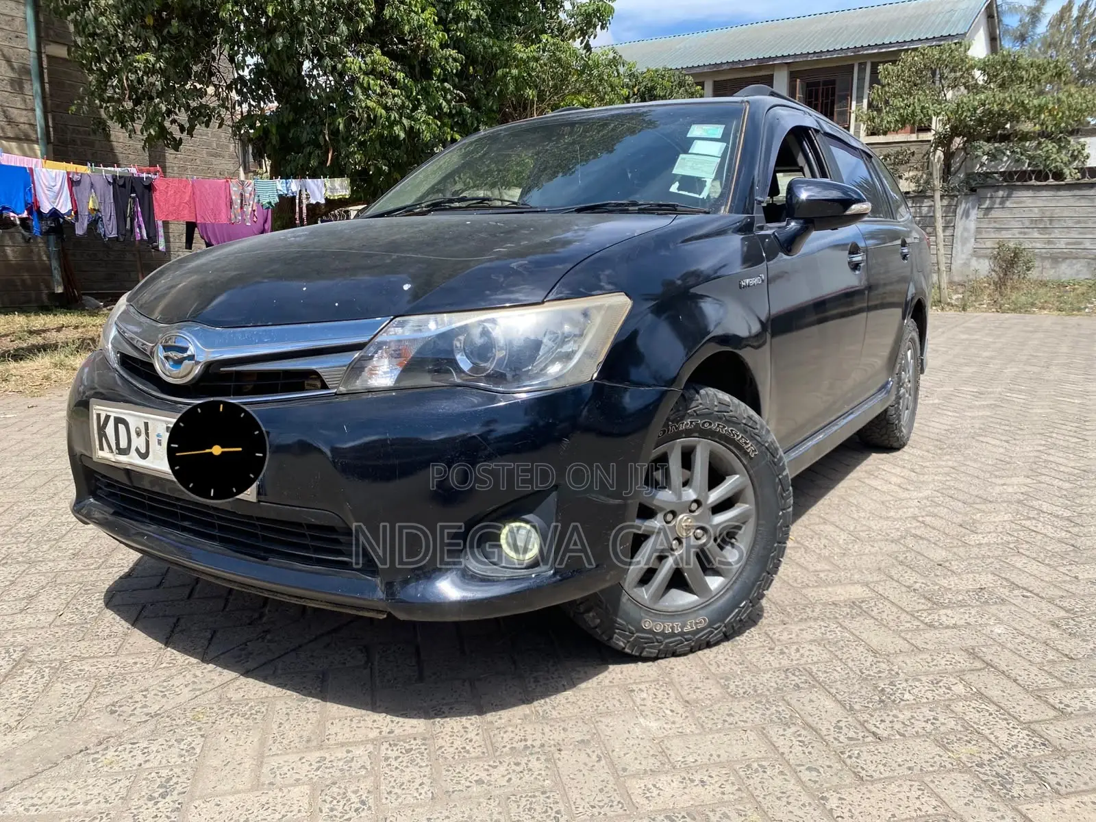 Toyota Corolla Fielder 1.5 Hybrid FWD 2014 Black