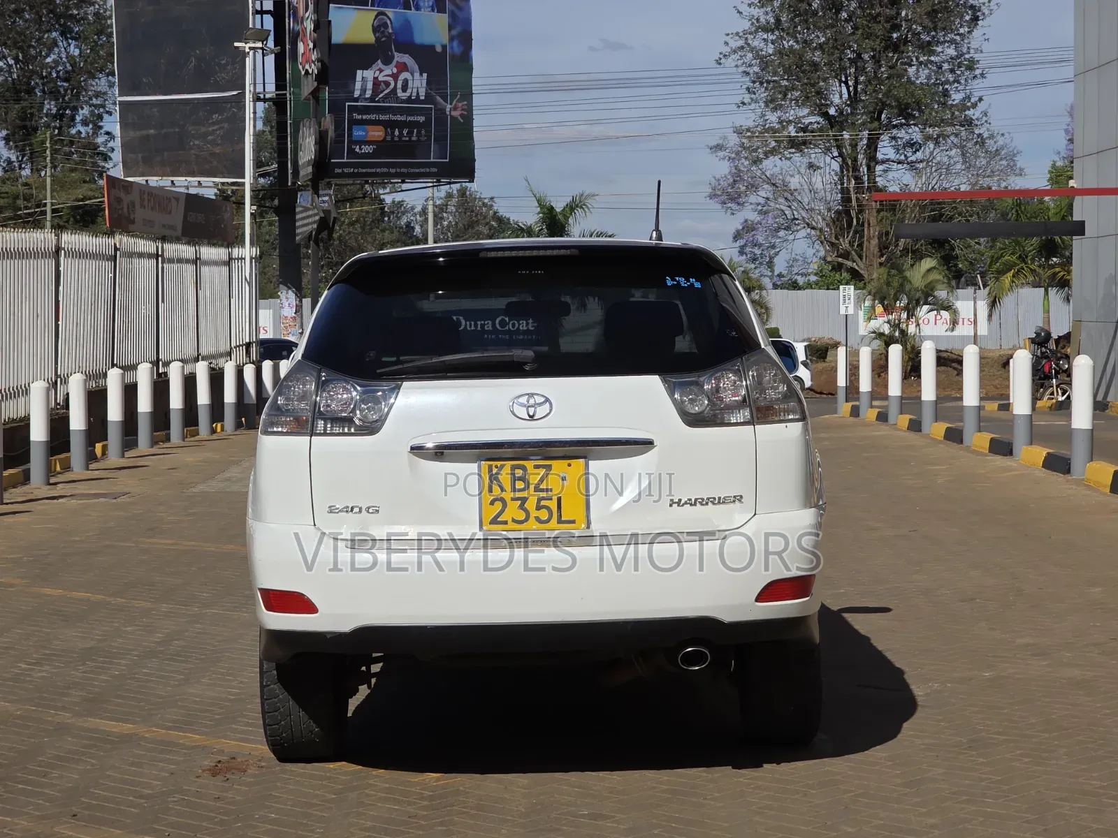 Toyota Harrier 2007 White