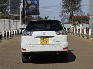 Toyota Harrier 2007 White
