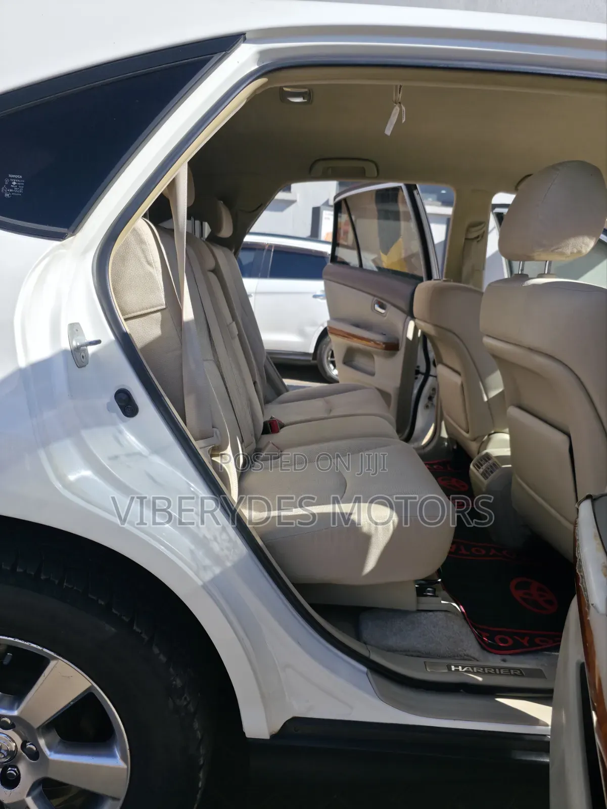 Toyota Harrier 2007 White