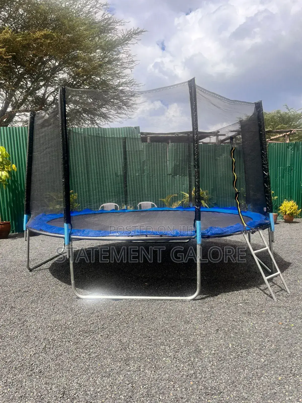 12 Ft Trampoline