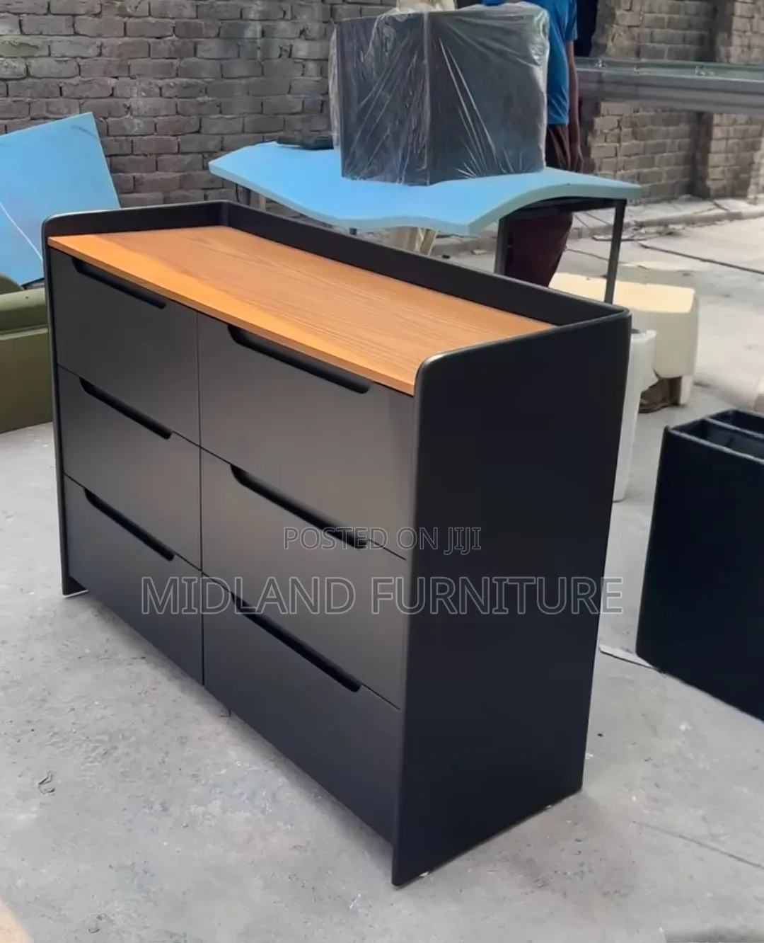 Chest of Drawers