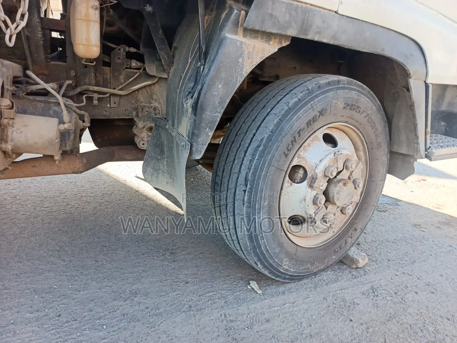 Isuzu FRR 90