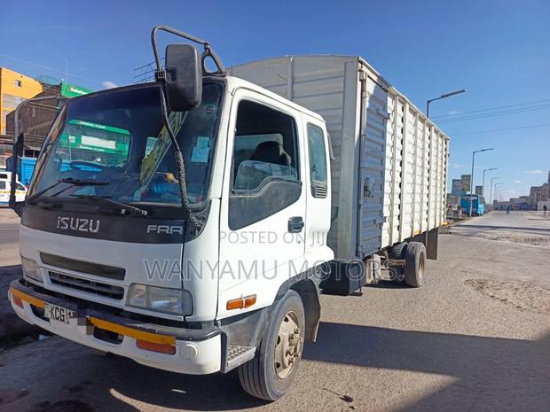Isuzu FRR 90 - thumbnail 7
