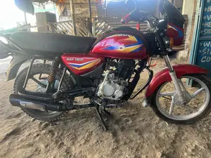 Bajaj Boxer 125 2023 Red