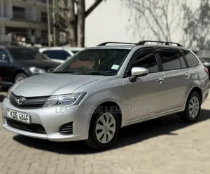 Toyota Corolla Fielder 1.8 Petrol FWD 2014 Silver