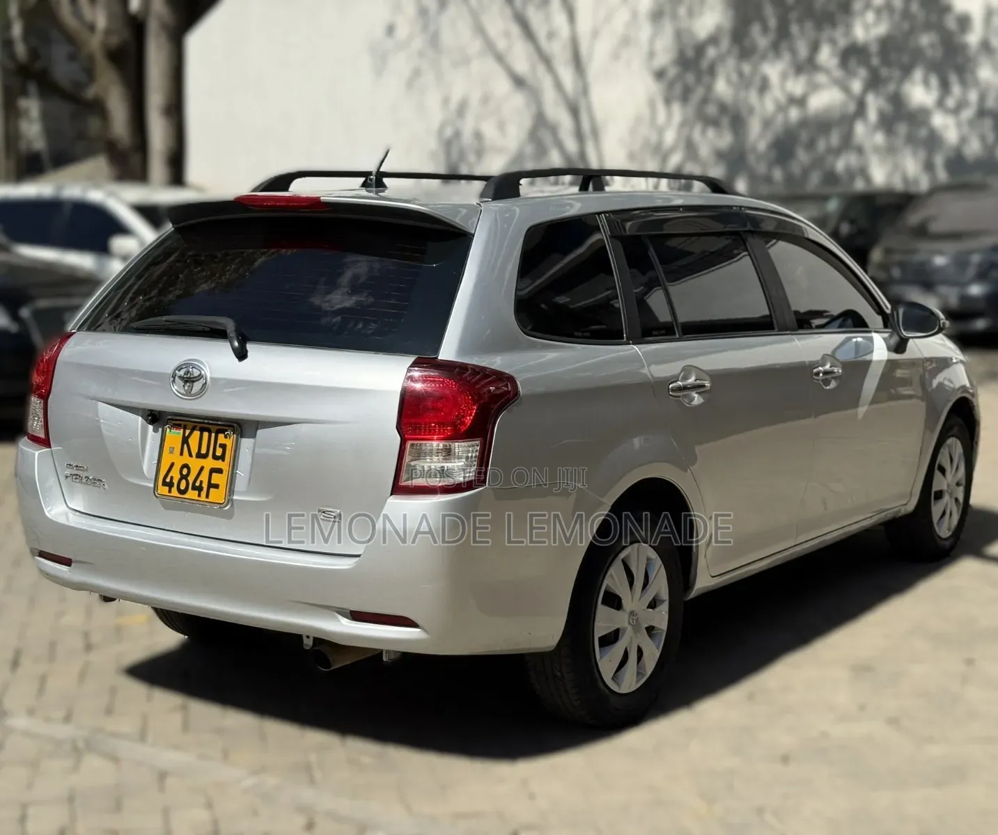 Toyota Corolla Fielder 1.8 Petrol FWD 2014 Silver