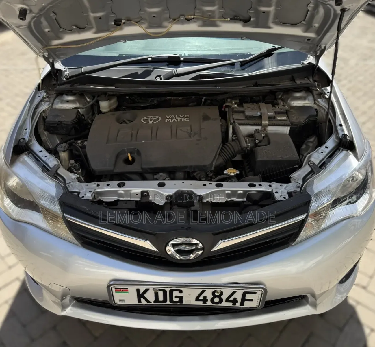 Toyota Corolla Fielder 1.8 Petrol FWD 2014 Silver