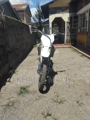 Yamaha 2007 White