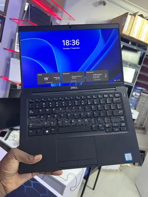 Laptop Dell Latitude 7390 8GB Intel Core i5 SSD 256GB