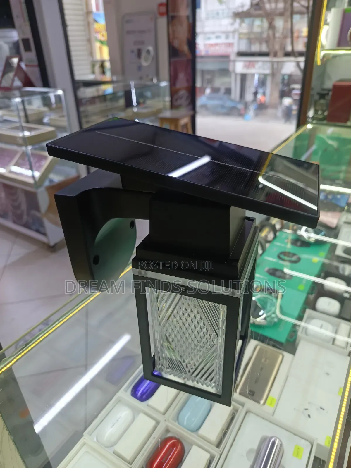 Slash Your Power Bill: Energy-Saving Outdoor Solar Security Light